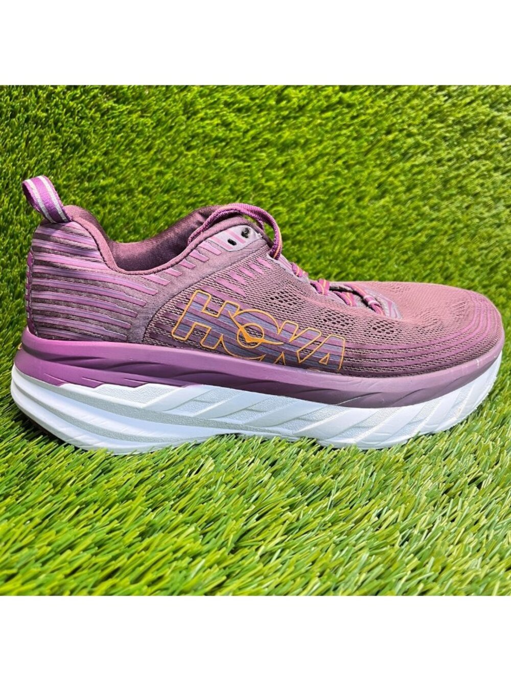 Hoka One One Bondi 6 Womens Size 8 Purple White Athletic Running Shoes Sneakers